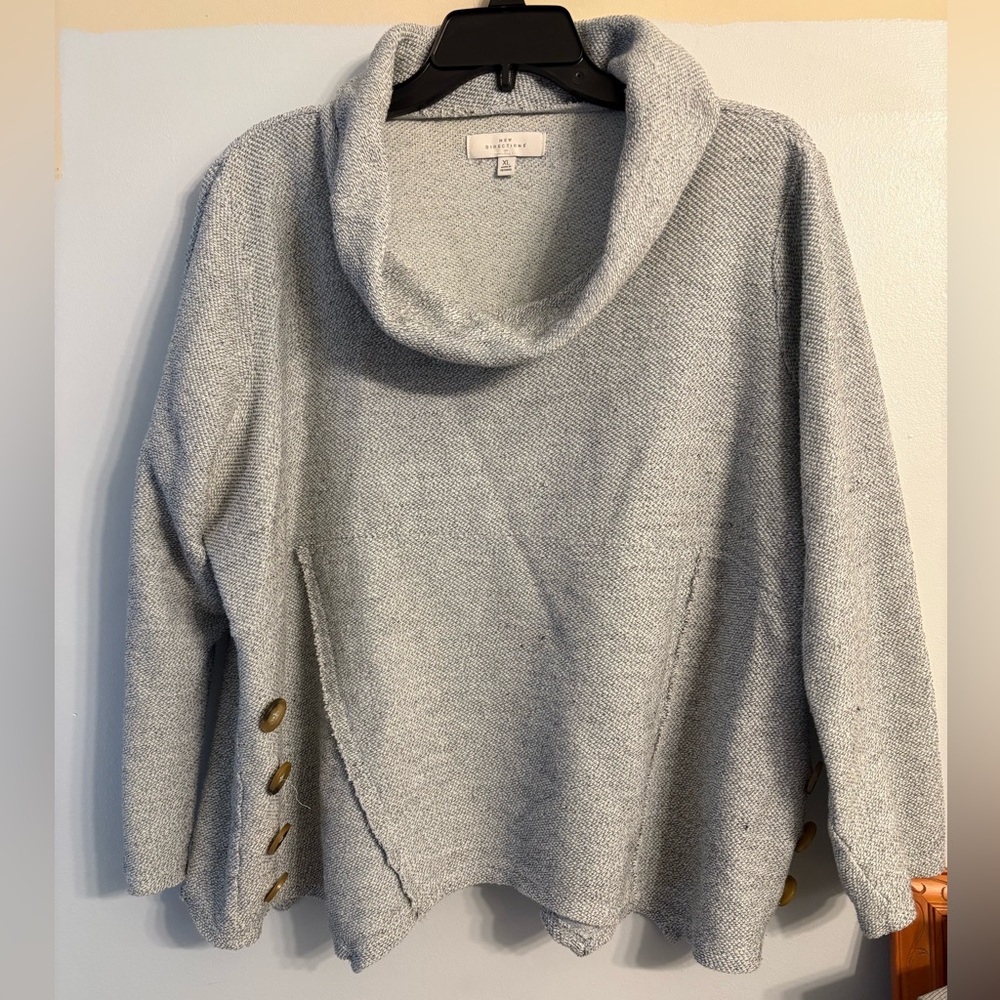 New Directions top, cowl neck, size XL, bluish color